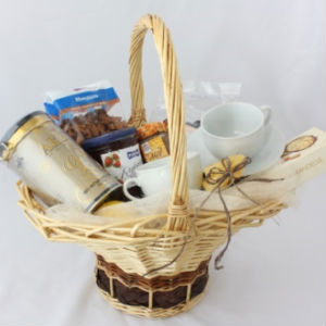 Чайная корзина с медом и миндалем в Заречье